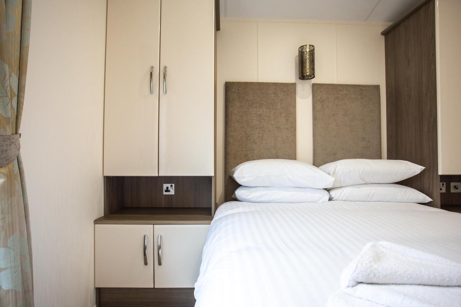 Barmouth Bay Holiday Park Llanddwywe ภายนอก รูปภาพ