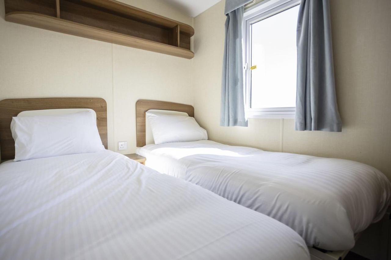 Barmouth Bay Holiday Park Llanddwywe ภายนอก รูปภาพ